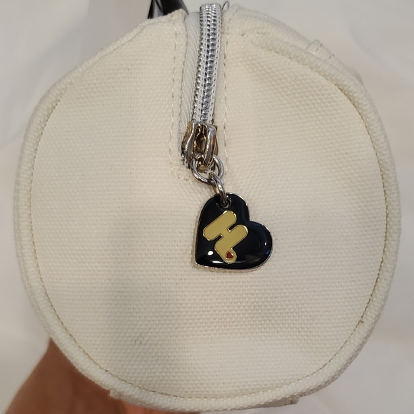 Vintage Limited Edition Harajuku Lovers  Angel Bag - Picture 4 of 10